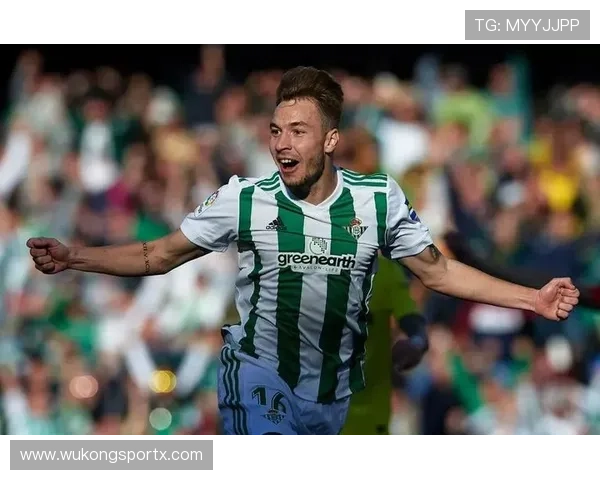 伊萨克为何被称为“最像边锋的中锋”？解析其跑位与角色独特性