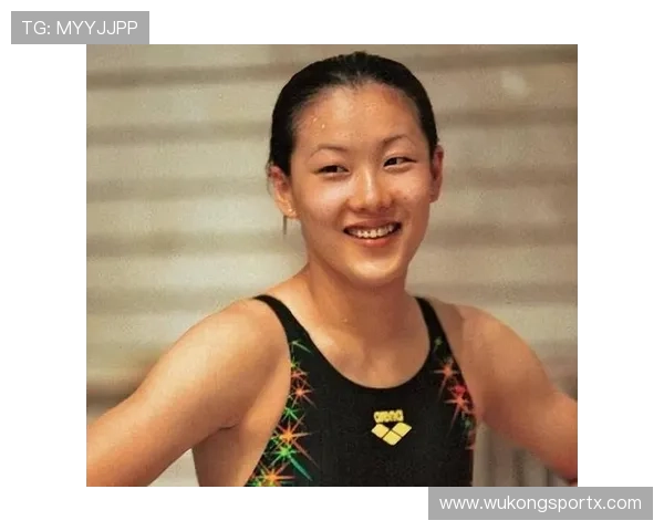 伏明霞当年跳水赚的钱，够在90年代直接买下整条街了吧