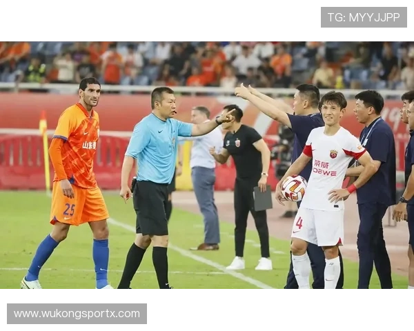 VAR延迟判罚真的公平吗？背后规则和争议全解析