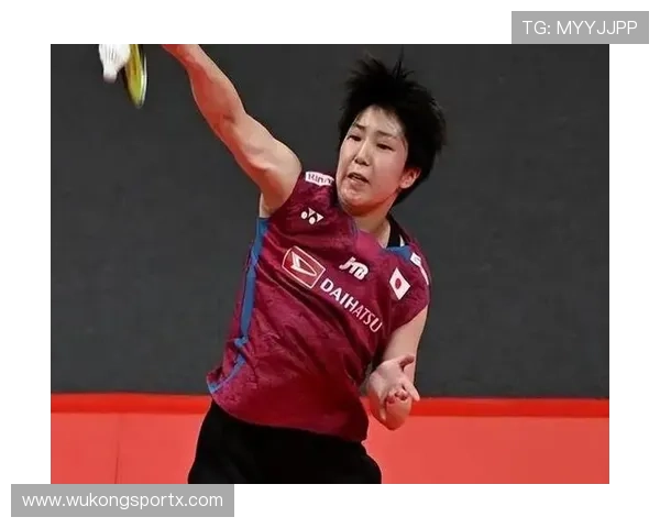 山口茜训练完直接拎爱马仕去吃米其林，这日子谁顶得住啊