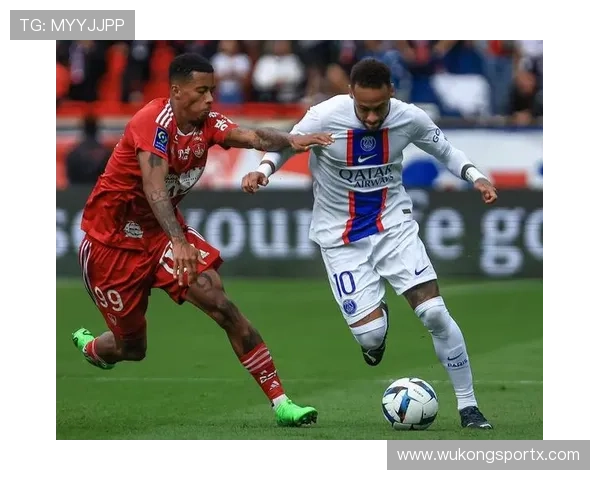 奥雷利安·楚阿梅尼：法甲最佳阵容连庄背后的统治级表现解析